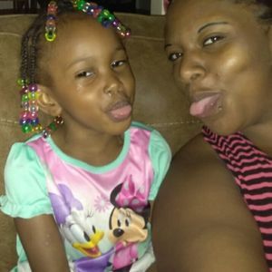 Meet your Posher, Evea